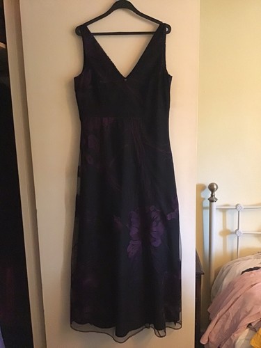 Per una black evening dress - per,